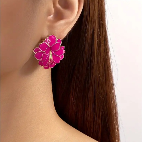 Pink Tropical Flower Stud Earrings - Picture 3 of 4
